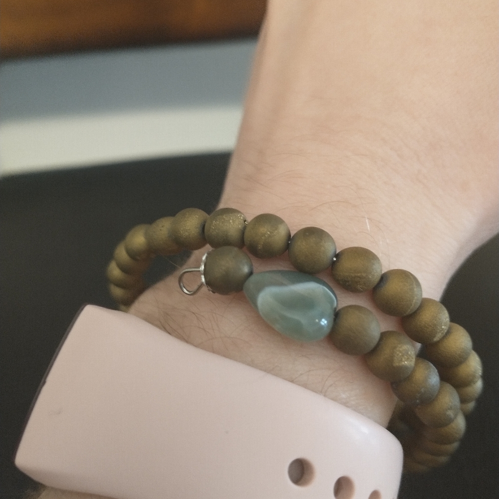 Handmade bracelet - Picture 6 of 8